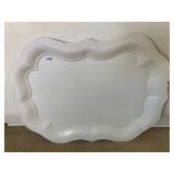 METAL PAINTED TRAY, WREATH