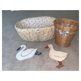 BASKET, DUCKS