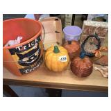 HALLOWEEN BASKETS AND Dï¿½COR