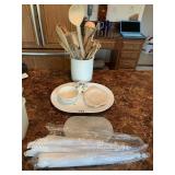 KITCHEN UTENSILS, STEIN GUT BOWL, ETC.