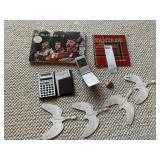 CALCULATOR, HILANDERS 