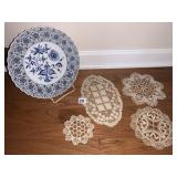 MEISSEN PIERCED EDGE PLATE, DOILIES