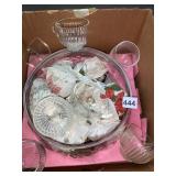 GLASS PUNCH BOWL WITH VARIOUS GLASSES