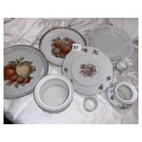 SUGAR BOWL NO LID, DECORATIVE PLATES