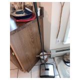 BISSELL STATIC BROOM