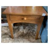 OAK SIDE TABLE CENTER DRAWER
