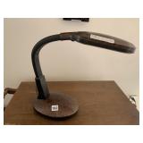 DESK LAMP