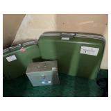 SAMSONITE 2 SUITCASES AND METAL BOX