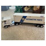 NAPA AUTO. CAR CARRIER TRUCK NY LINT TOY COMPANY