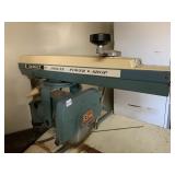 TABLE SAW WITH STAND