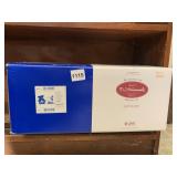 HUMMEL 826/1 - LITTLE MAESTRO W/ BEAR FROM STEIFF