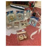 LEMAX LAYOUT FIGURES NEW IN BOX