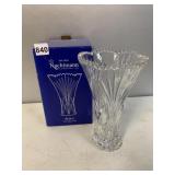 NACHTMANN CRYSTAL KROKUS GLASS 9.5" VASE IN OB
