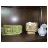 DAISY BY BRODY PLANTER, SQUIRREL FIGURE