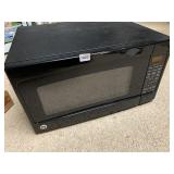 MICROWAVE GE CLEAN