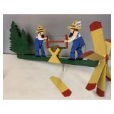 2 MEN SAWING WIND POWERED DECORATIVE GARDEN PIECE