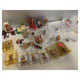 BOX OF LOOSE ORNAMENTS