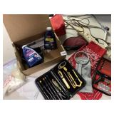 MAG. LIGHT, BISSEL CARPET CLEANING, TOOL KIT