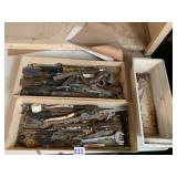 WRENCHES IN ORGANIZER