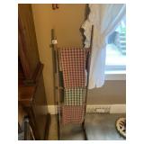 DISPLAY LADDER WITH TEA TOWELS. 4