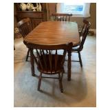 WOODEN DINING ROOM TABLE WITH FOUR CHAIRS 29" X