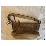 COACH PURSE REAR ZIPPER A0882-F10945- TWO TONE W/