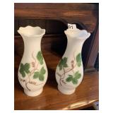 CONSOLIDATED HURRICANE WITH HAND PAINTED IVY