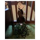 IRON CANDLE HOLDER AND LIGHT UP WOMAN W/ BONNET