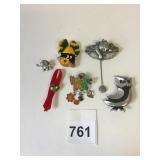 GROUP OF PINS CAT IN BASKET OWL LIVE LAUGH LOVE