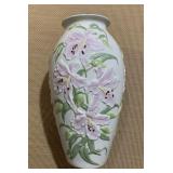 LENOX ENGLISH LILY VASE NEW PAID $295.00