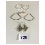 GROUP OF EARRINGS PEARL STUD DROP HOOPS