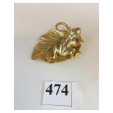 LARGE GOLD TONE FROG ON LILY PAD PIN