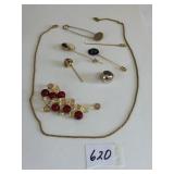 GOLD TONE NECKLACE MUSTARD SEED PENDANT STICK