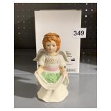 LENOX SHAMROCK SMILES FIGURINE NEW IN ORIGINAL BOX