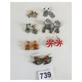 GROUP OF EARRINGS PIERCED CHRISTMAS GINGERBREAD