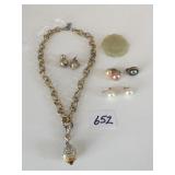 TWO COLOR GOLD TONE SILVER TONE NECKLACE AND