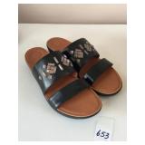 SIZE 9 BLACK SANDALS NEW