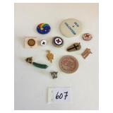 GROUP OF PIN BUTTONS BEGINNER SWIMMER RED CROSS