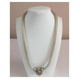 SILVER TONE NECKLACE WITH SNAP IT CLOSURE MESH