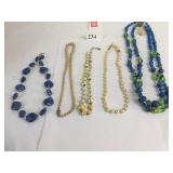 GROUP OF NECKLACES PEARLS BLUE POLISHED STONES