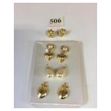 FOUR PAIR GOLD TONE EARRINGS THREE ON CARD NOLAN