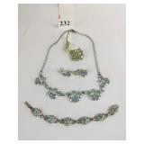 BLUE RHINESTONE SILVER TONE NECKLACE RHINESTONE