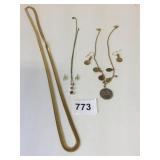 PINK RHINESTONE NECKLACE AND EARRING SET COIN