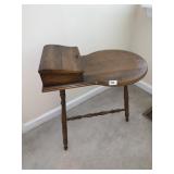 COBBLERS TABLE 20" X 13" X 13.5"