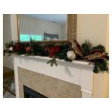 CHRISTMAS GARLAND WITH BOWS AND BALL ORNAMENTS