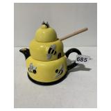 HONEYCOMB TEAPOT, SMALL CHIP ON SPOUT