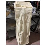 MACHINE MADEB CLOTH CLOTHING BAG