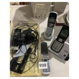 V TECH PHONE STATIONS