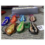 NECKLACES WITH HOLDER GLASS PENDANTS