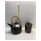 STONEWARE TEA POT WITHOUT LID SIGNED, LOCKING